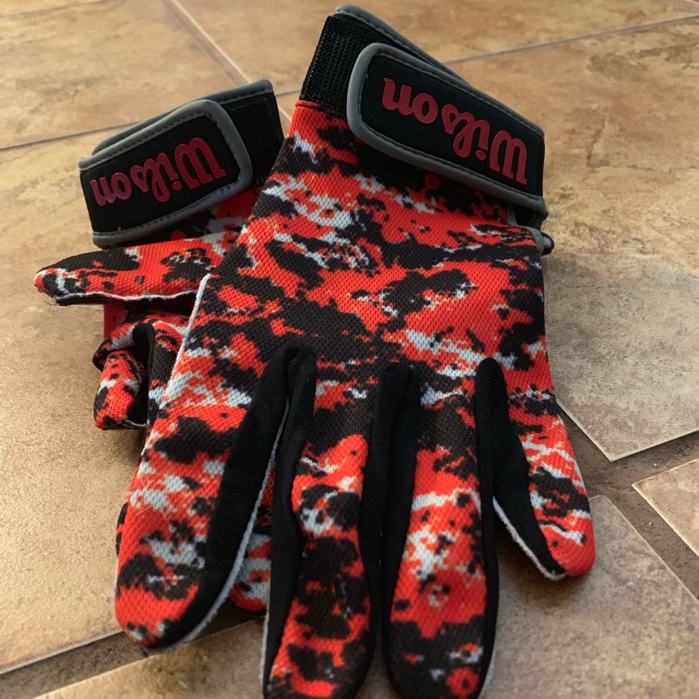 Wilson Gloves